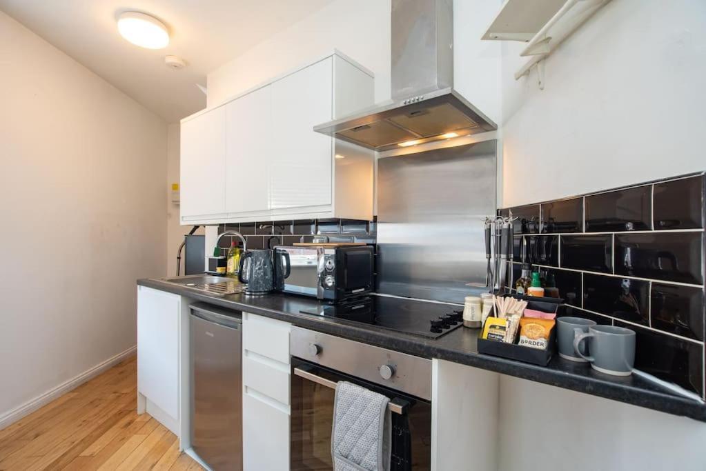 Watford Central Serviced Apartments 2 Kültér fotó